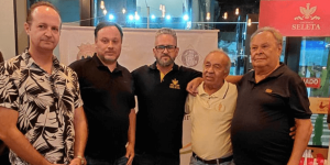 Leia mais sobre o artigo Dia do Bartender (24 de Fevereiro): História, Importância e Celebração