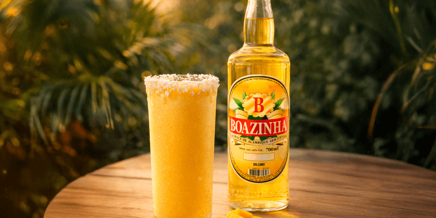 Leia mais sobre o artigo Manga Colada com Cachaça Boazinha: cremosa, tropical e irresistível