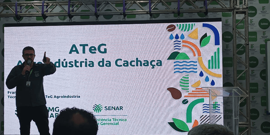 Leia mais sobre o artigo Muito além da taça: Seleta fortalece sua tradição no 3º Seminário da Cachaça